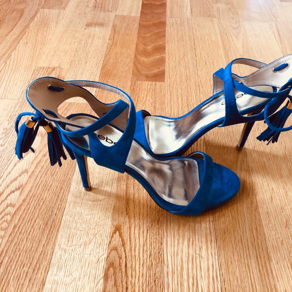 Bebe heels